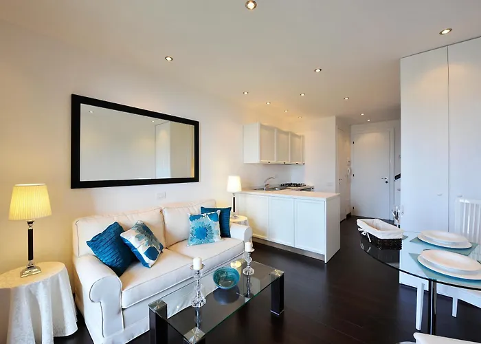 Brentano Elegante Lägenhet Mezzegra